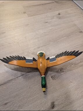 Exquisite Hand-Carved And Hand Painted Green & Brown Wooden Mallard